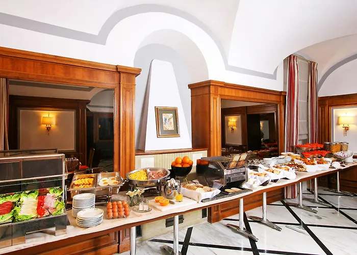 阿卡吉洛酒店 3*